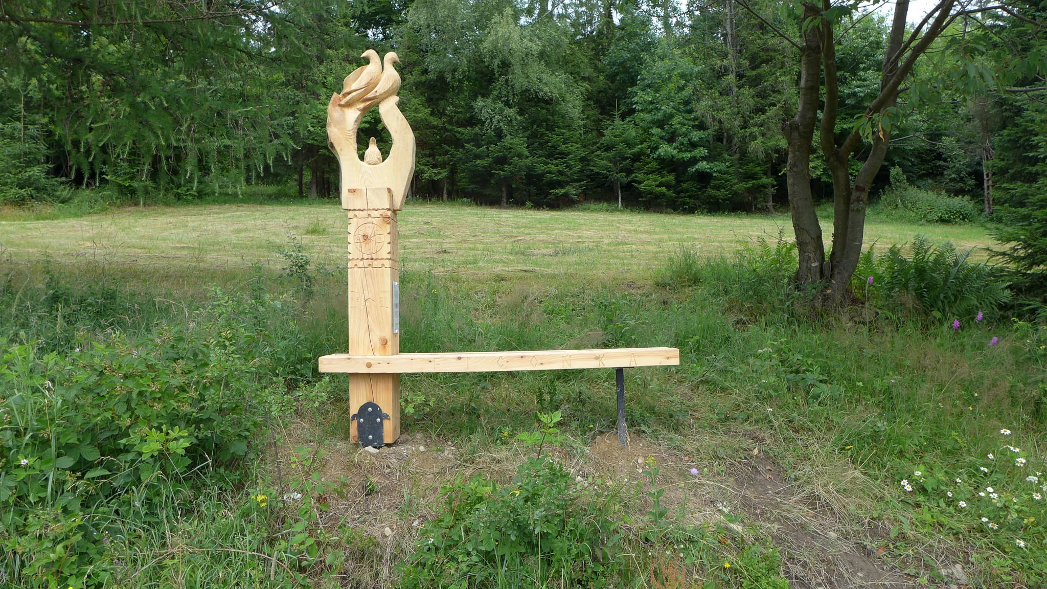 Ławeczka Beskidzka — Żabnica — Ficońka